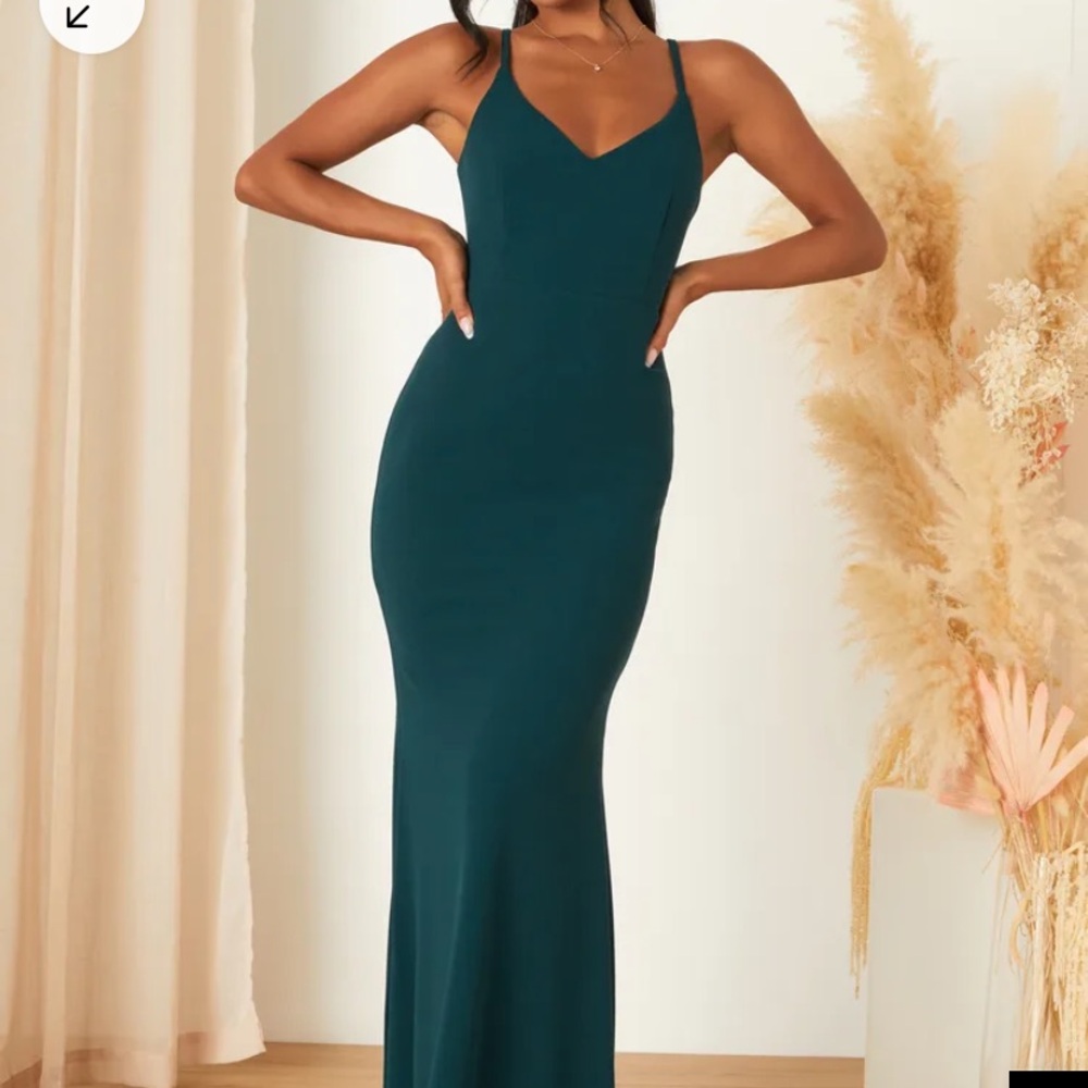 Forest Green Mermaid style dress.